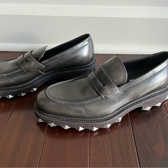 Ferragamo men’s shoes - studrock leather loafers 44 - Picture 3 of 6